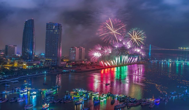 Stunning beauty of Danang city through local photographers - ảnh 14